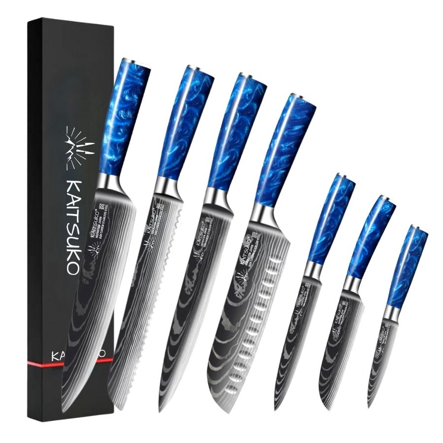 7 Japanese kitchen knives in damascus steel