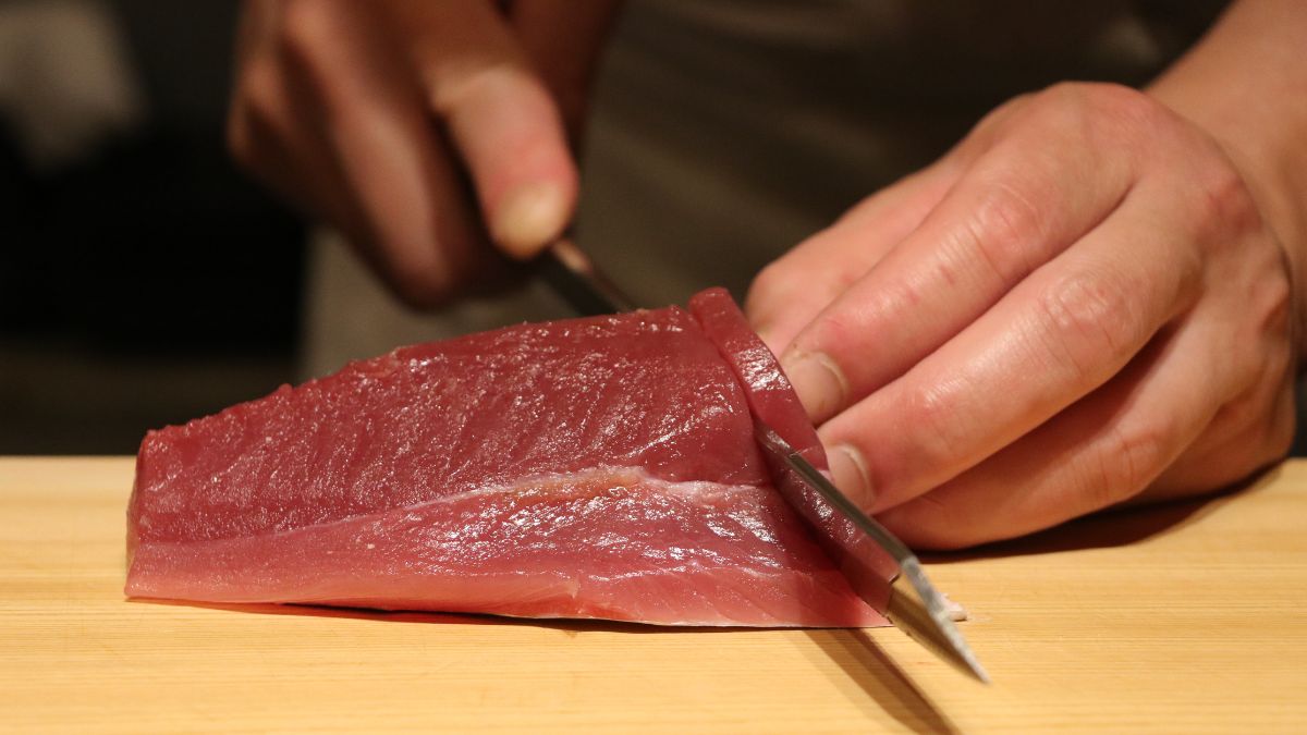 The art of tuna cutting in Japan